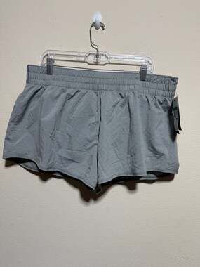 Nike Women's Training Performance Athletic Shorts, Grey, Size XL